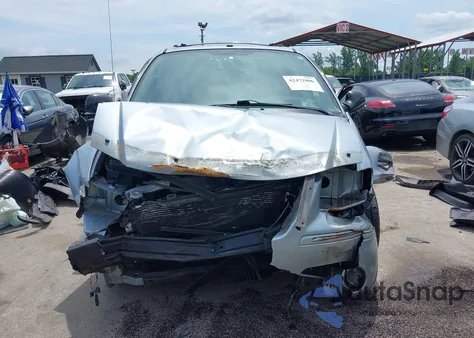 2006 Chrysler Town & Country Limited from USA, damaged, VIN 2A4GP64L96R629332